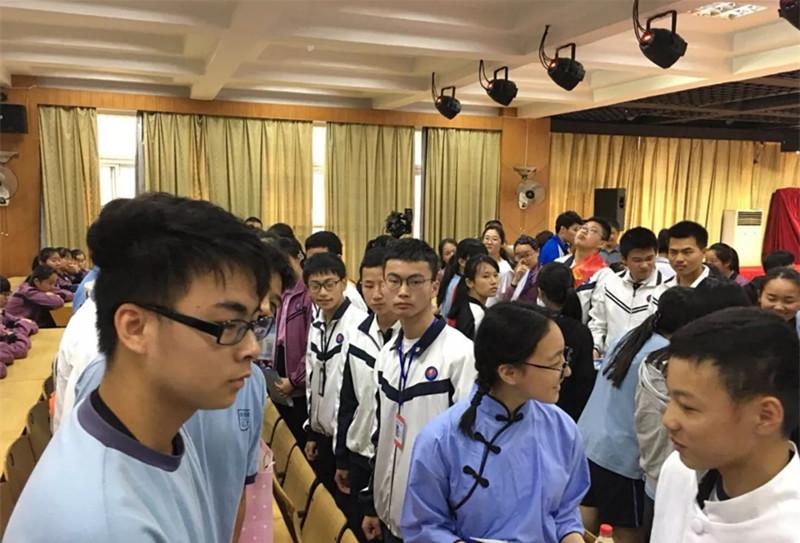 新澳門三中三6組免費公開——探索與解析，澳門三中三最新6組數(shù)據(jù)解析與探索，免費公開揭秘