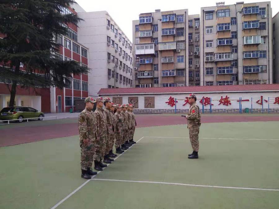 半軍事化管理學(xué)校，理念與實(shí)踐，半軍事化管理學(xué)校的理念與實(shí)踐探索
