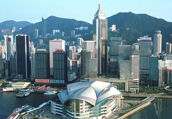 澳門(mén)最快開(kāi)獎(jiǎng)號(hào)碼香港，探索博彩世界的速度與激情，澳門(mén)最快開(kāi)獎(jiǎng)號(hào)碼與香港，博彩世界的速度與激情揭秘