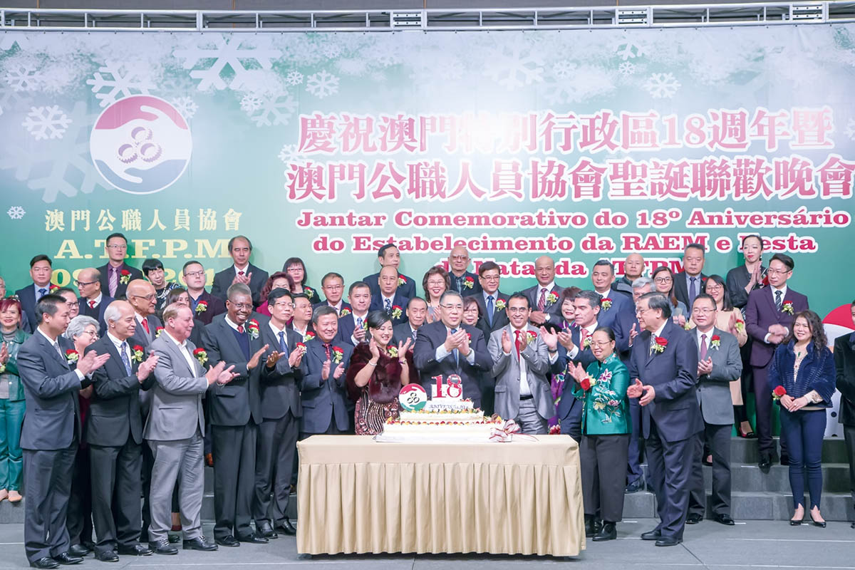 澳門掛牌正版掛牌，探索其背后的意義與價(jià)值，澳門正版掛牌背后的意義與價(jià)值探索