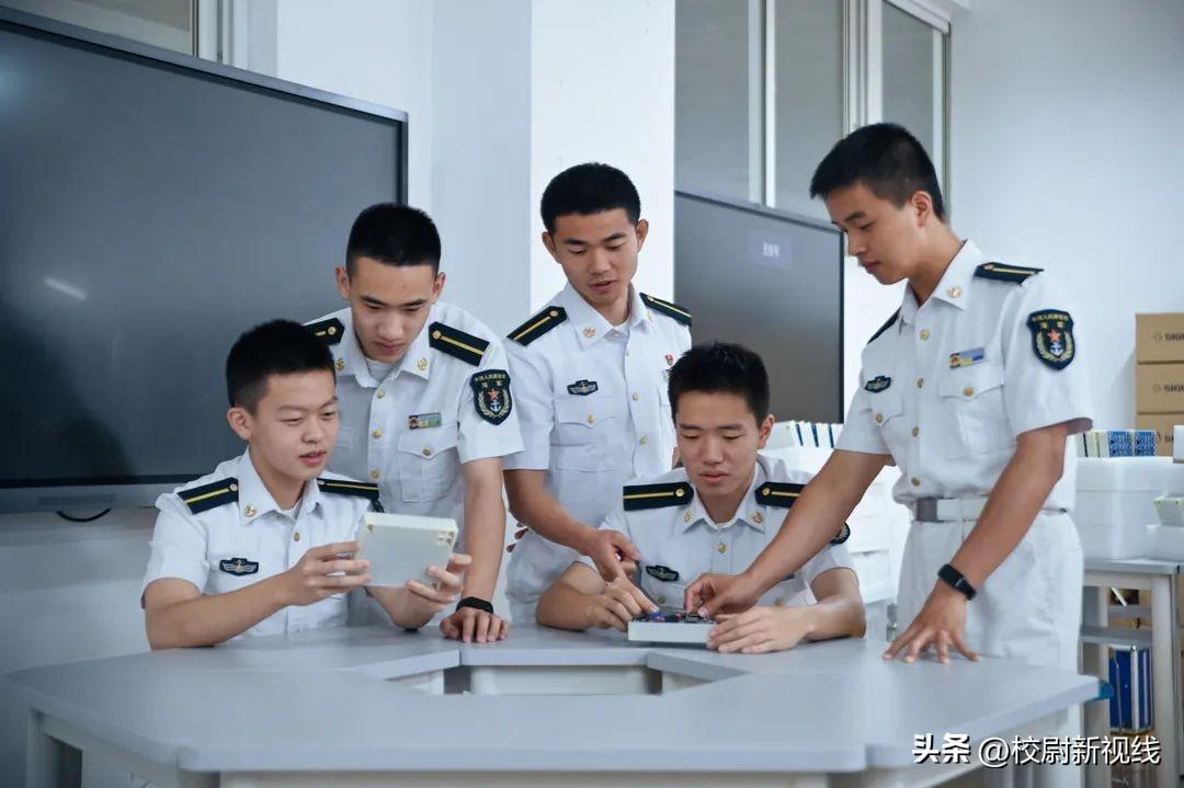 軍校錄取分?jǐn)?shù)線2023年分析預(yù)測(cè)及備考策略，2023年軍校錄取分?jǐn)?shù)線分析與預(yù)測(cè)，備考策略指南