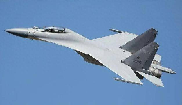 殲-11戰(zhàn)機(jī)，幾代戰(zhàn)機(jī)中的佼佼者，殲-11戰(zhàn)機(jī)，幾代戰(zhàn)機(jī)中的翹楚