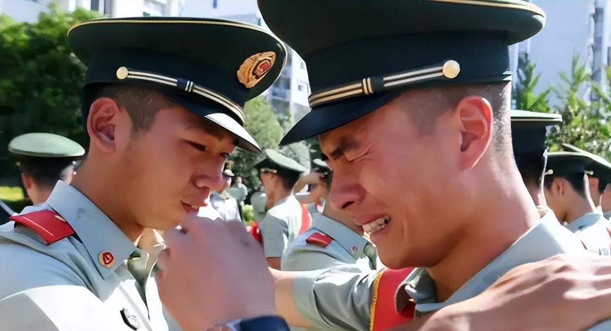 當(dāng)兵報(bào)名2023年上半年，啟程軍旅，實(shí)現(xiàn)英雄夢(mèng)想，2023年上半年報(bào)名參軍，開啟軍旅之旅，實(shí)現(xiàn)英雄夢(mèng)想