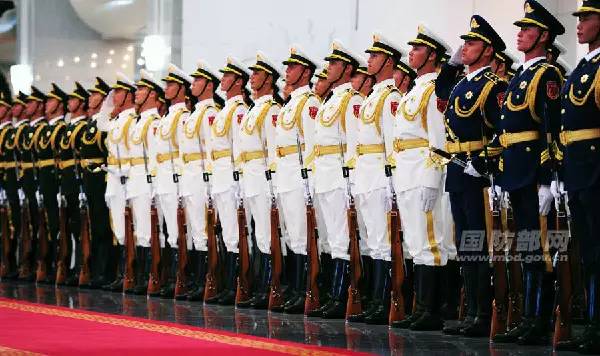 三軍儀仗隊(duì)視頻，展現(xiàn)榮耀與力量的盛大儀式，三軍儀仗隊(duì)盛大儀式，榮耀與力量的展現(xiàn)