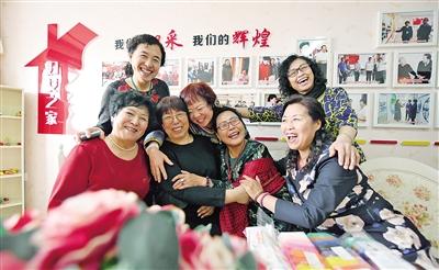 管家婆官網(wǎng)，一站式財(cái)務(wù)管理解決方案的領(lǐng)先平臺(tái)，管家婆官網(wǎng)，領(lǐng)先的一站式財(cái)務(wù)管理解決方案平臺(tái)