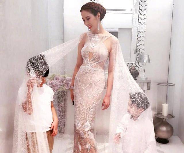 白小姐三肖三期必開(kāi)獎(jiǎng)虎年快樂(lè)——揭秘彩票背后的秘密與策略，揭秘彩票背后的秘密與策略，白小姐三肖三期必開(kāi)獎(jiǎng)虎年快樂(lè)探討彩票策略與真相