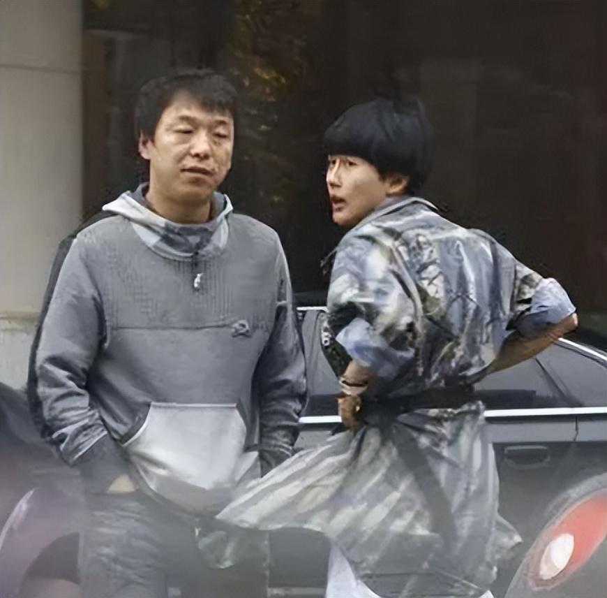 黃渤老婆的個(gè)人資料，揭秘背后的神秘面紗，黃渤老婆神秘面紗揭秘，個(gè)人資料顯示其非凡魅力