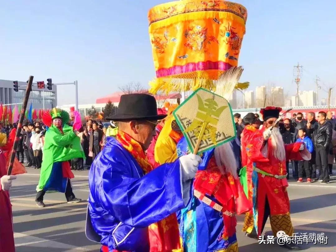 不為人知的背后故事