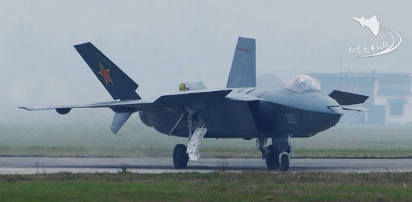 殲20戰(zhàn)機(jī)價(jià)格揭秘，深度解析與全面探討，揭秘殲-20戰(zhàn)機(jī)價(jià)格，深度解析與全面探討