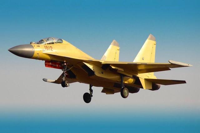 蘇-35戰(zhàn)斗機(jī)與中國(guó)的殲擊機(jī)，深度對(duì)比與解析，蘇-35戰(zhàn)斗機(jī)與中國(guó)殲擊機(jī)深度對(duì)比解析