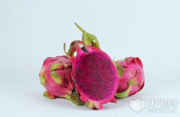 火龍果的營養(yǎng)價(jià)值與健康益處，吃火龍果有什么好處和功效，火龍果的營養(yǎng)價(jià)值與健康益處，健康吃果，火龍果的益處與功效全解析