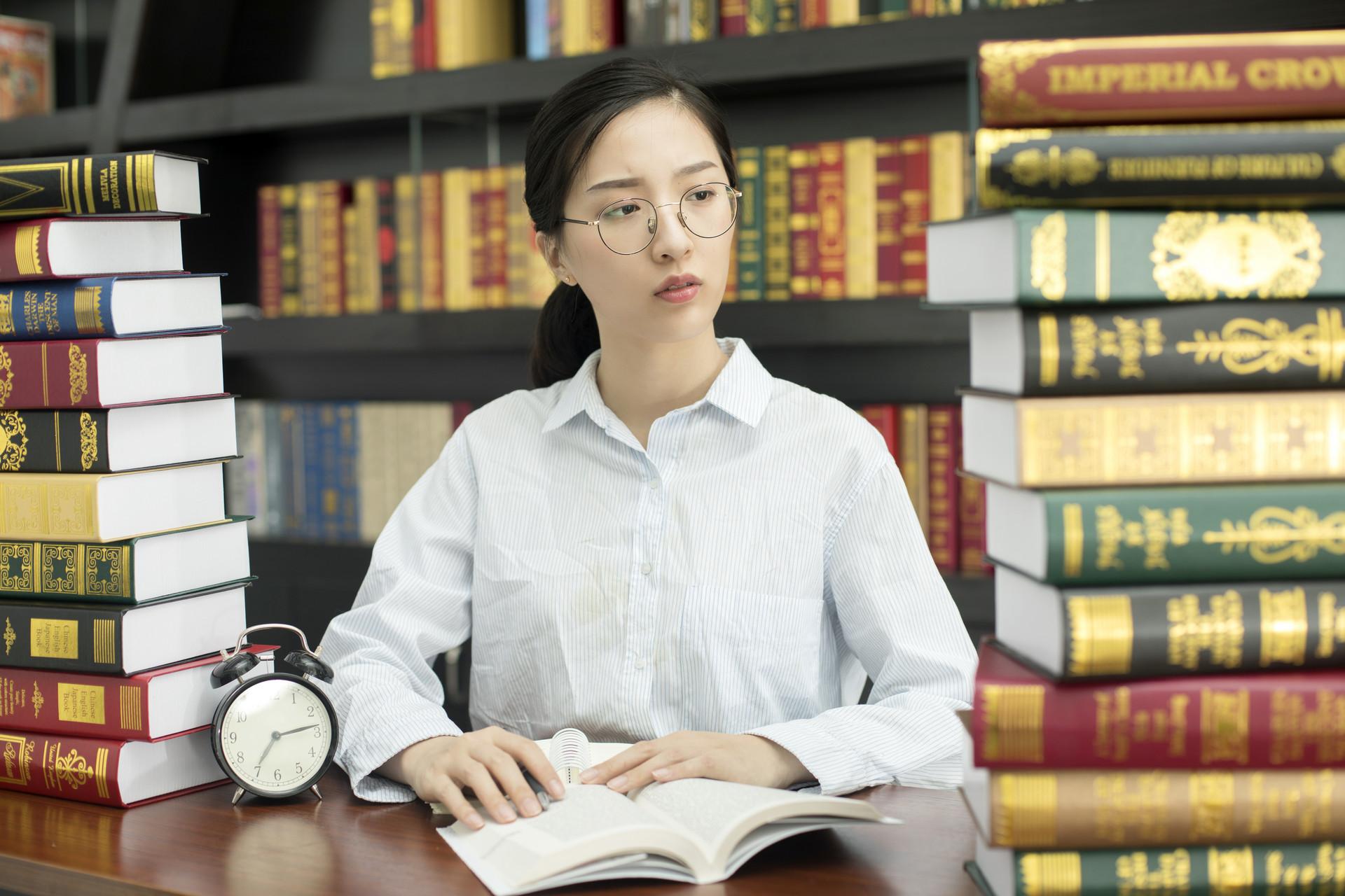 揭秘生肖之王——2009年王中王的傳奇一生，揭秘生肖之王，傳奇一生的王中王（2009年）