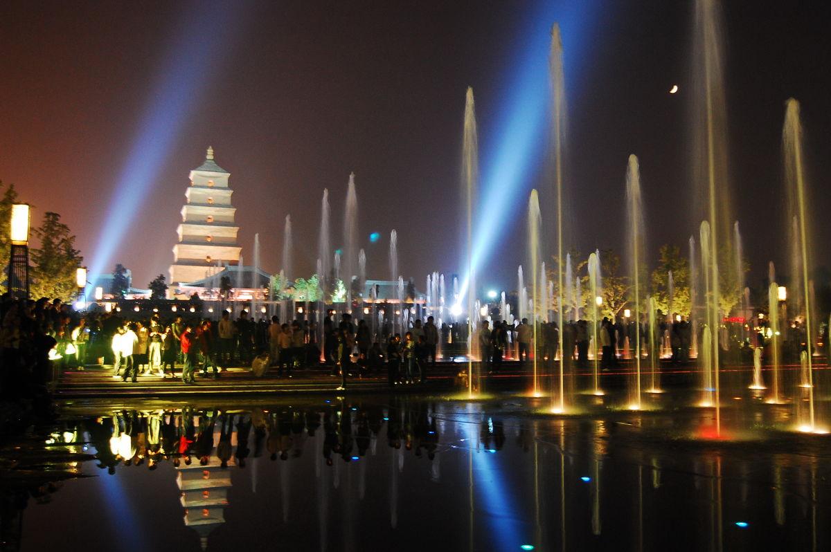 大雁塔音樂噴泉開放時間及相關信息詳解，大雁塔音樂噴泉開放時間、詳細信息全解析