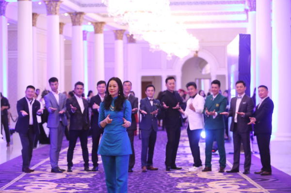 六肖期期中特一王中王，揭秘生肖運(yùn)勢(shì)與成功秘訣，揭秘生肖運(yùn)勢(shì)與成功秘訣，六肖期期中特一王中王的秘密探尋